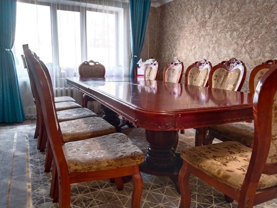 Стол орындық сатылады