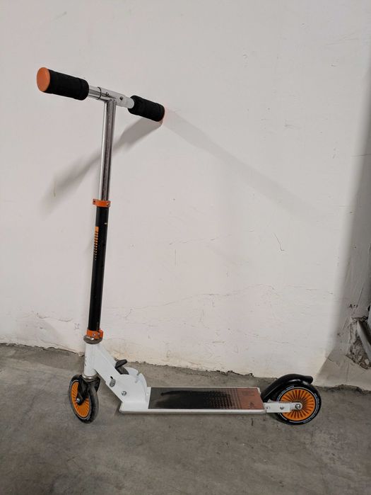 Тротинетка за момче и момиче