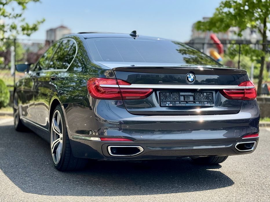 BMW Seria 7 2016 740 xDrive LaserLight