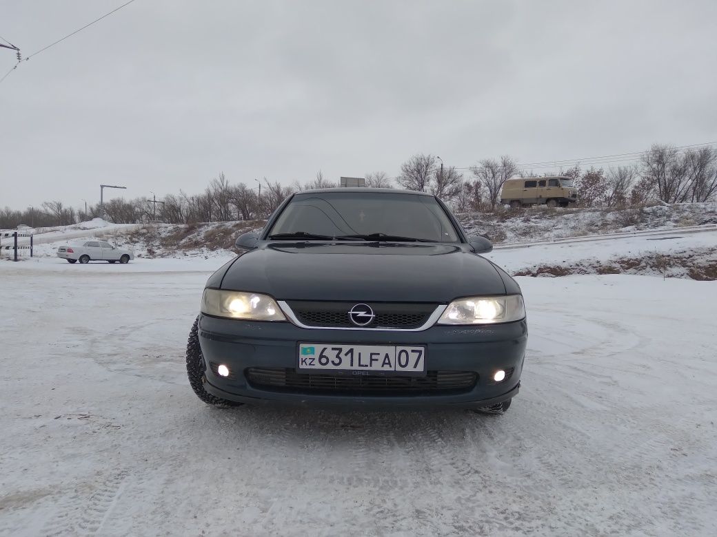 опель вектра 2001