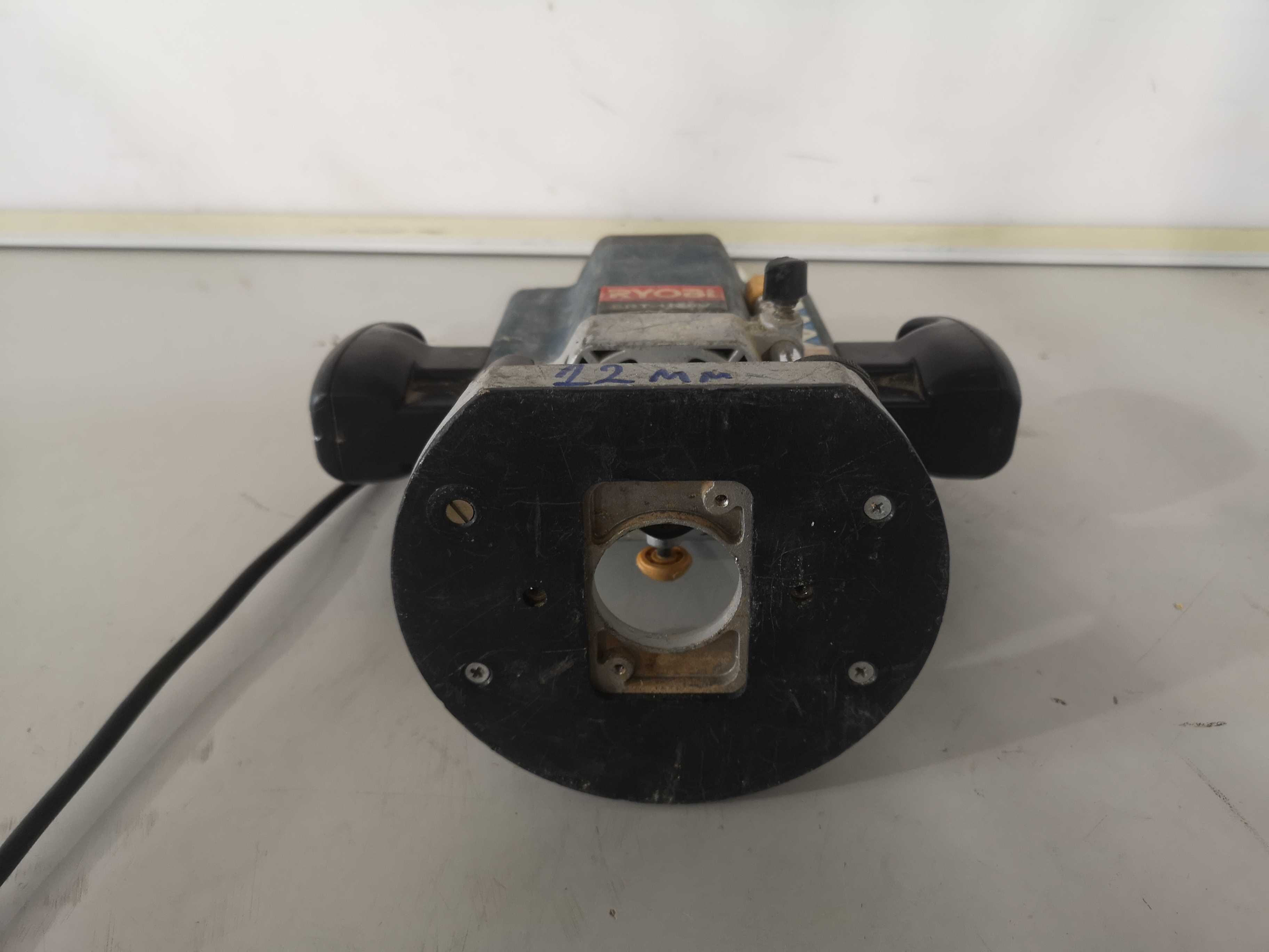 Оберфреза - Ryobi 1150W / 12мм