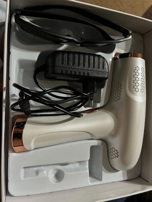 Продам фотоэпилятор для удаление волос