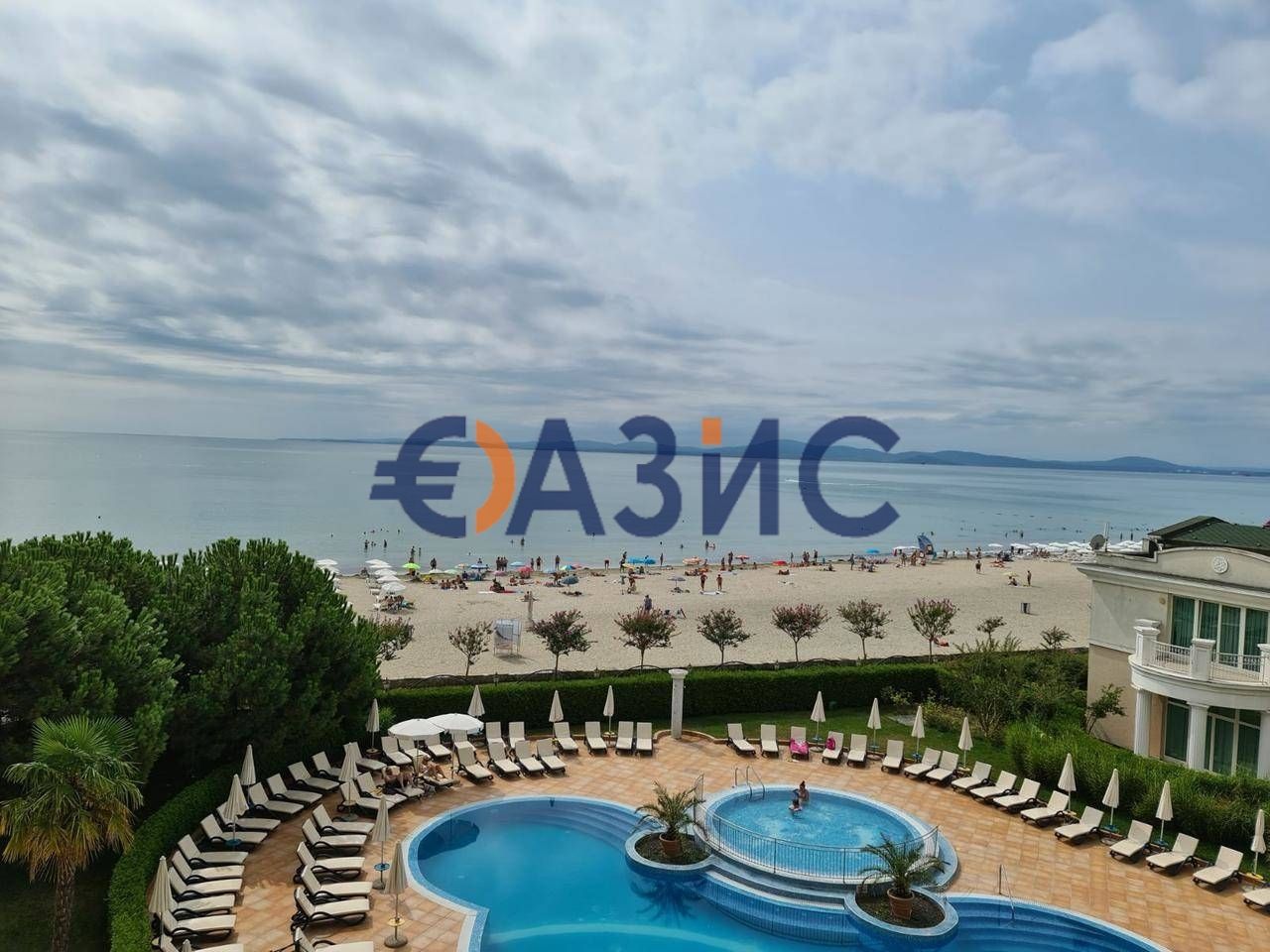 Продава се Двустаен апартамент в Поморие - 88 кв.м за 758 €/кв.м - Снимка #12