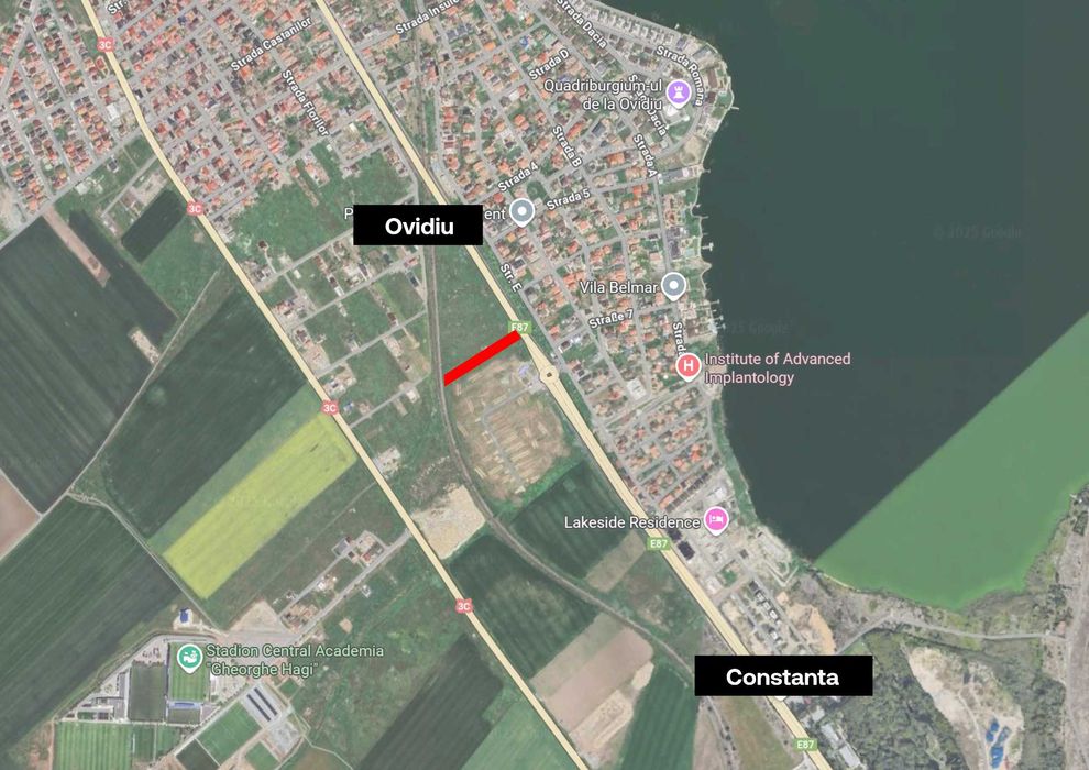 Teren 2.500 mp Ovidiu vis-a-vis de Insula Ovidiu (sens giratoriu)