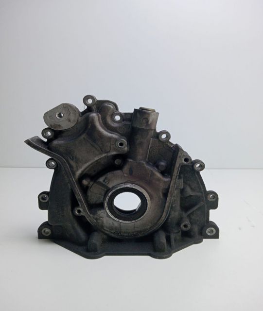 Pompa ulei   2.7 d 4R8Q6600AC Land Rover Range Rover a 3-a generatie