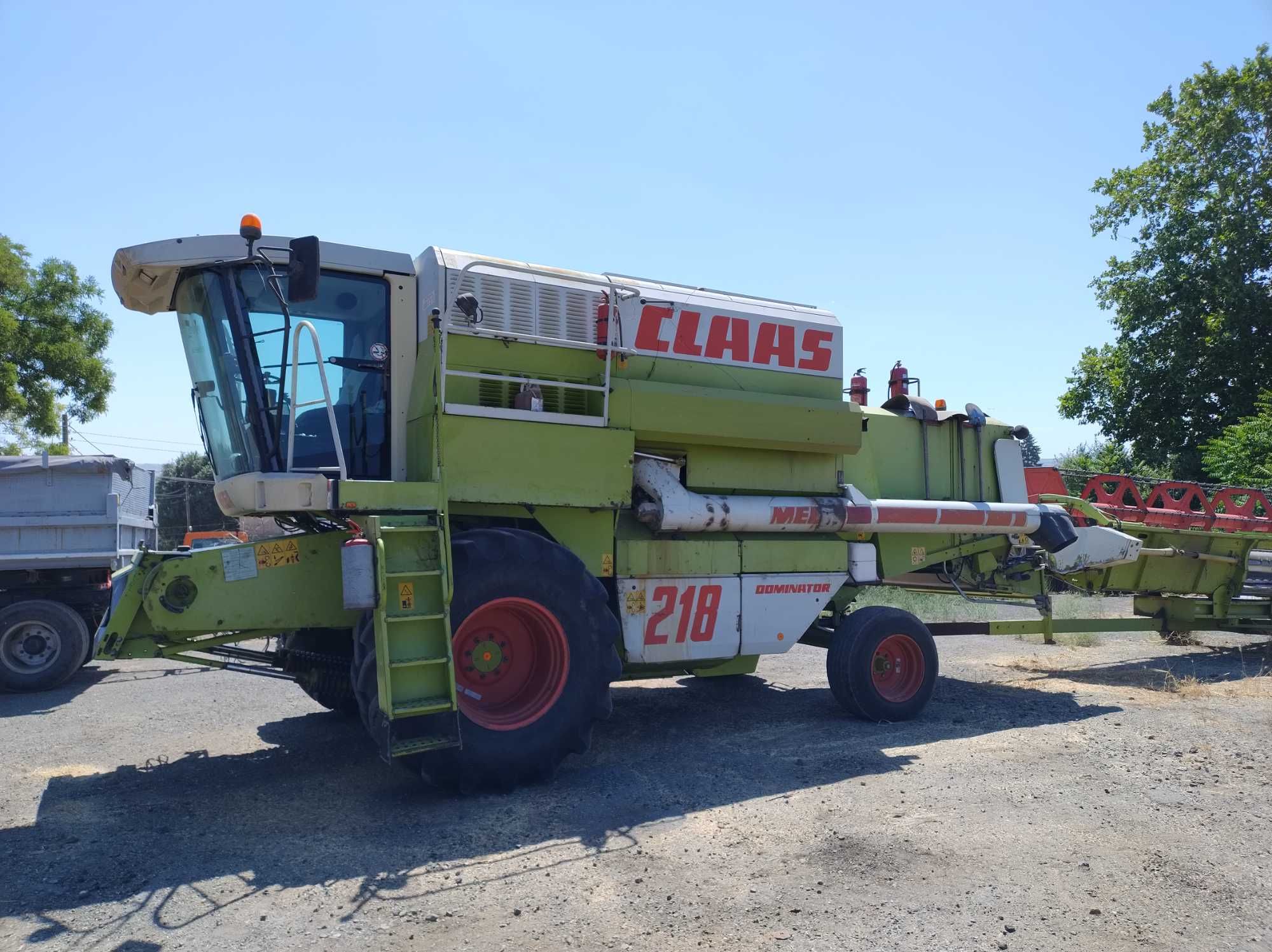 Claas mega 218 зърнокомбайн