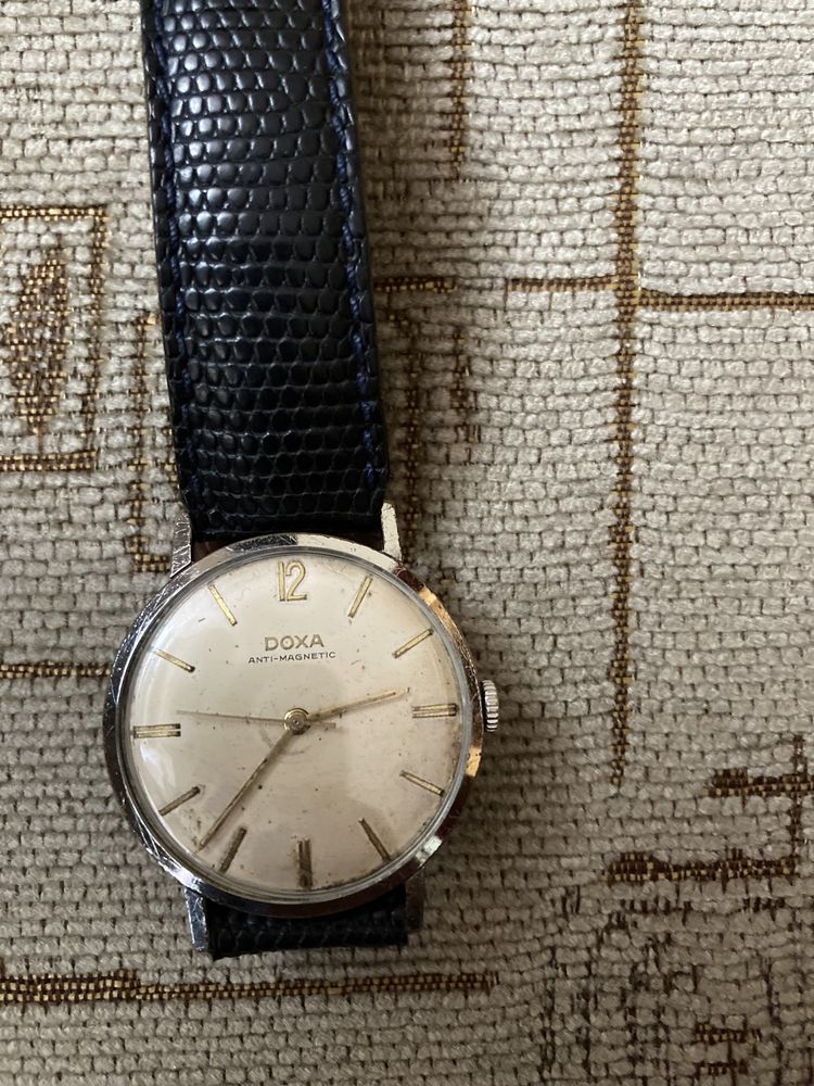Мъжки оригинален швейцарски часовник Doxa