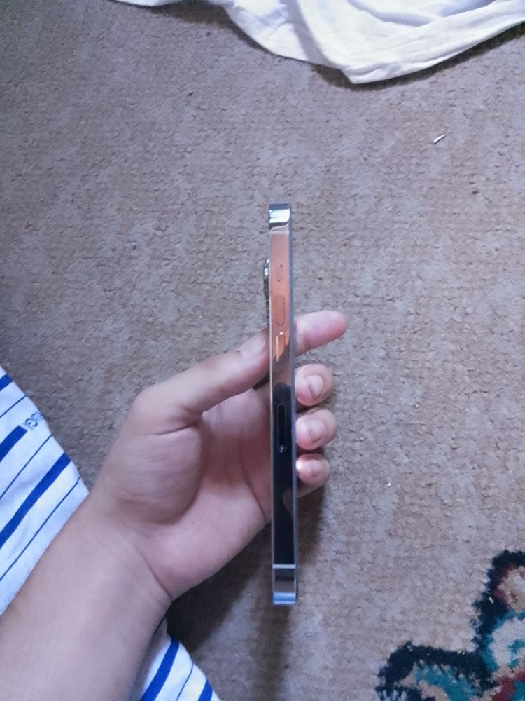 Iphone 14 pro  256 gb holati zo’r yangidek