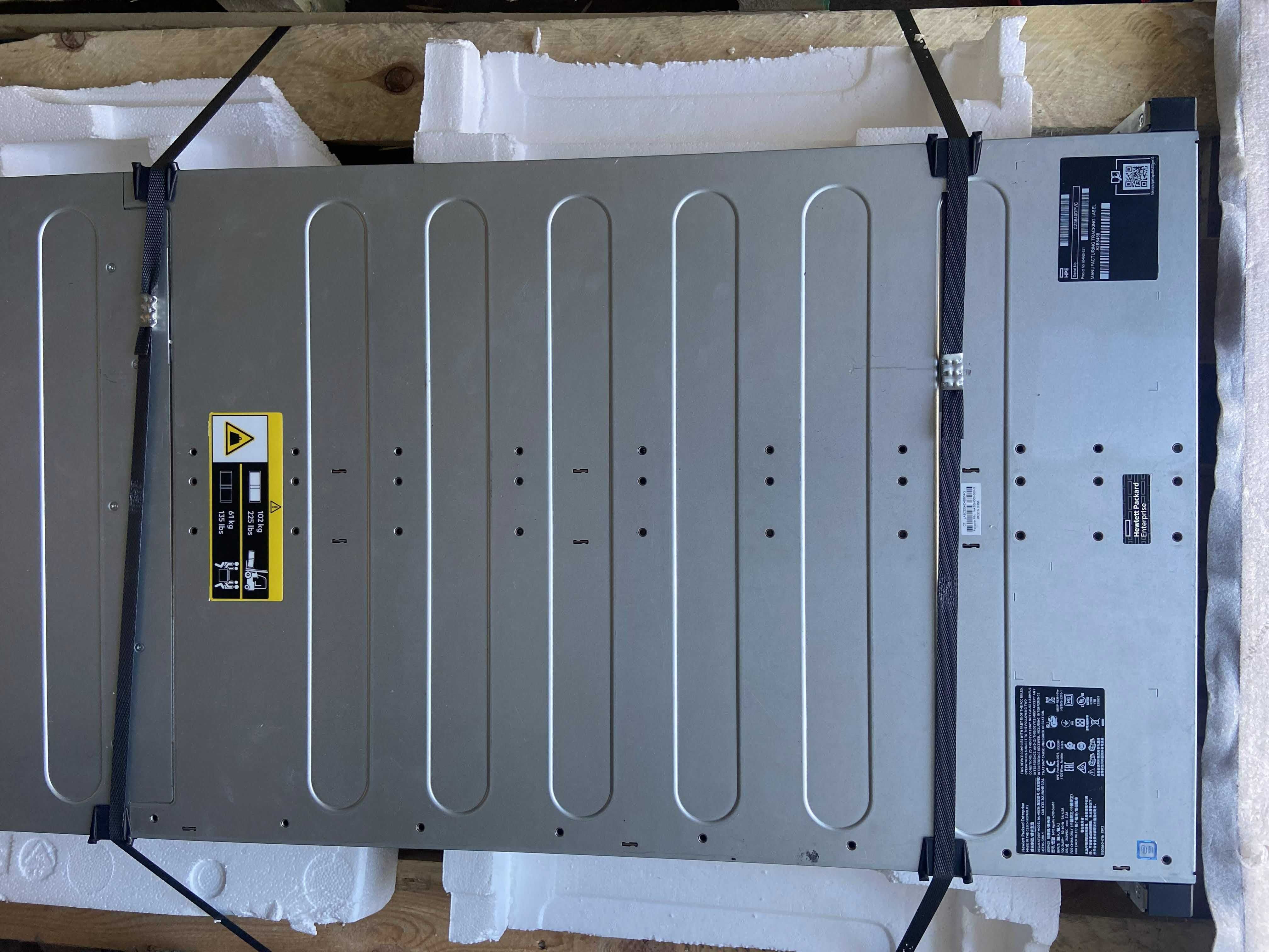 HPE Apollo 4510 Gen10 60x LFF, 128GB DDR4, E208i-p RAID storage сървър