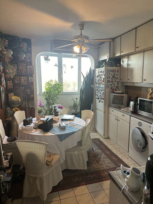 Продава се Двустаен апартамент в София, Стрелбище - 60 кв.м за 3450 €/кв.м - Снимка #3