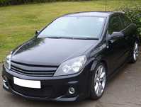 Grila sport fara emblema Opel Astra H GTC / TwinTop cabrio NOU
