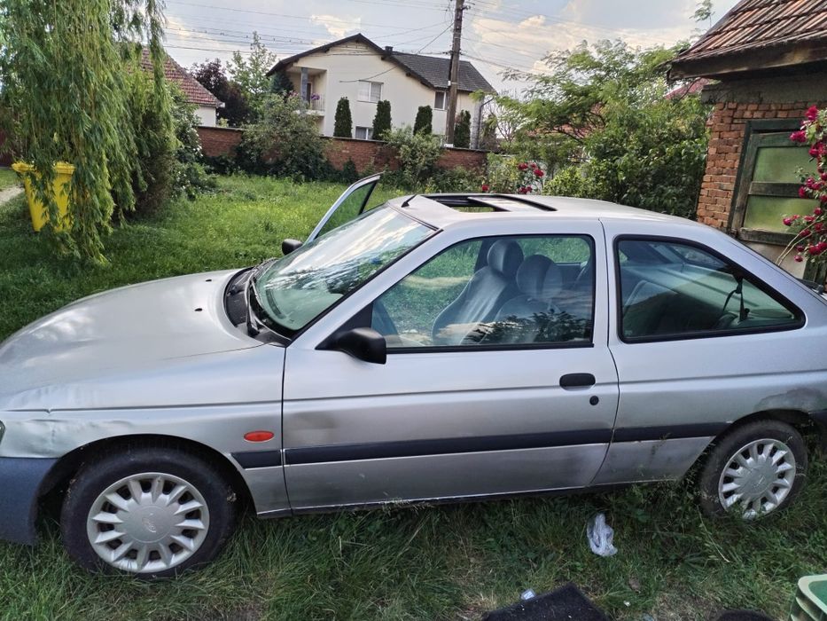 De vânzare Ford Escort