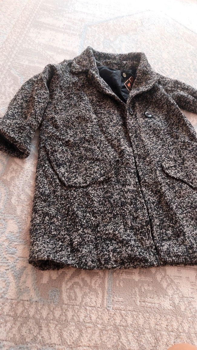 Продам одежду б/у