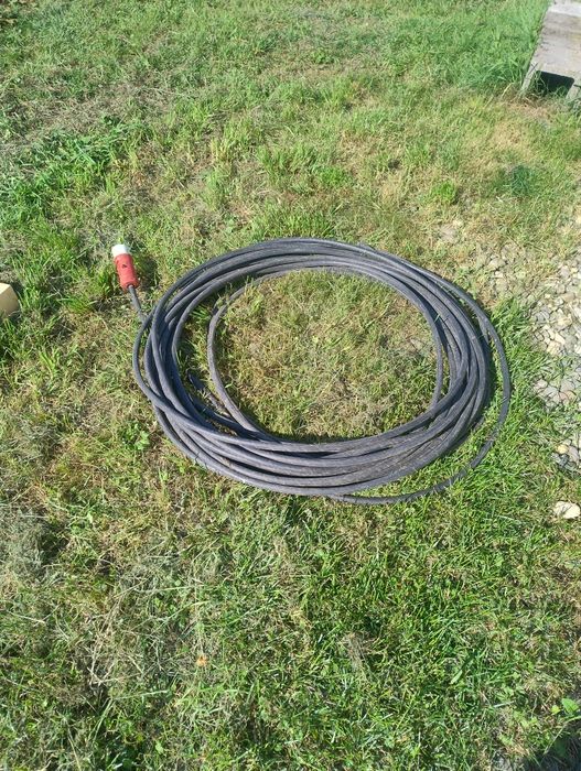 Vând cablu cu armatura C2XABY /CYABY 5X6mm