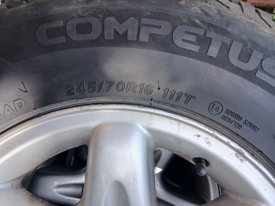 245/70/16 Lassa  Competto