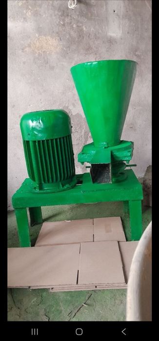 Granulyator srochna sotiladi