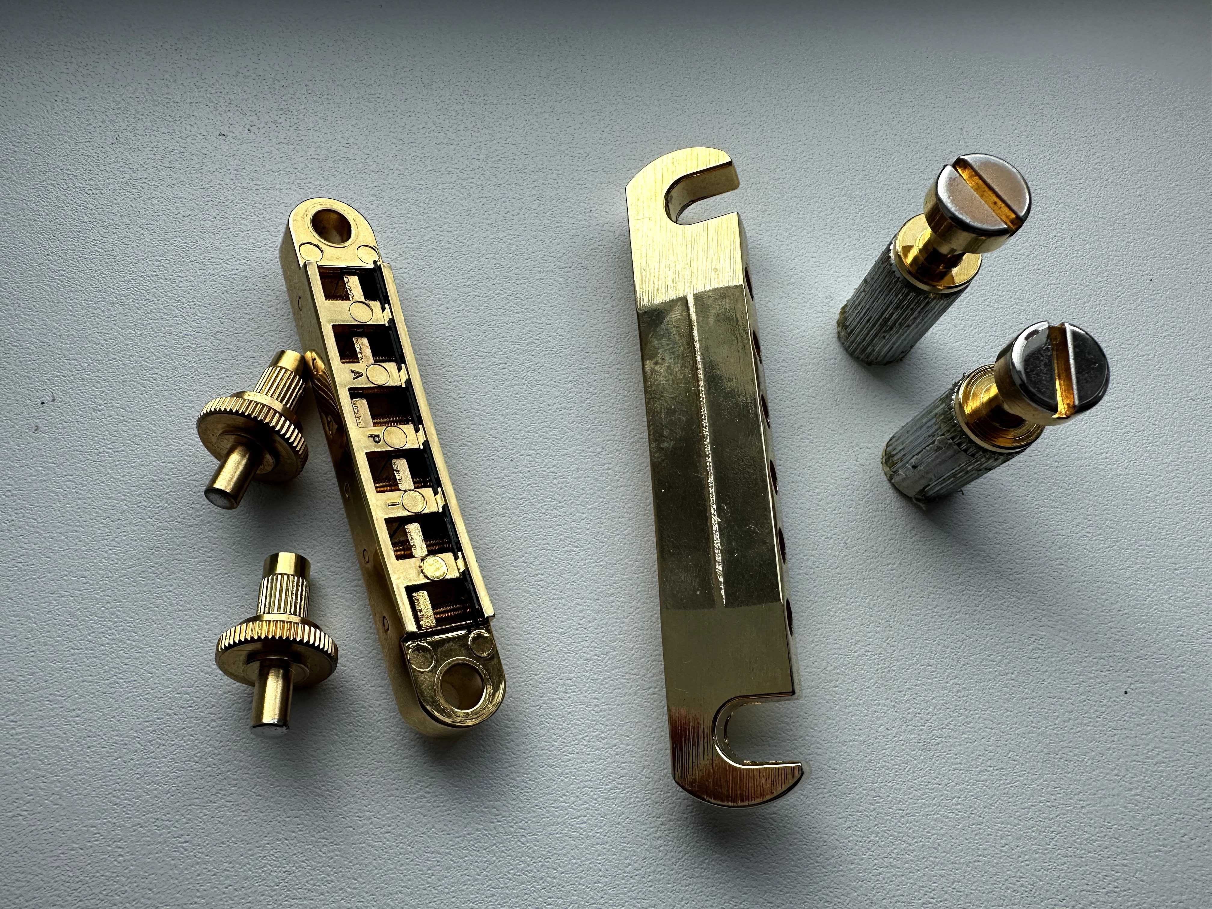 Gibson Nashville bridge (cordar) gold