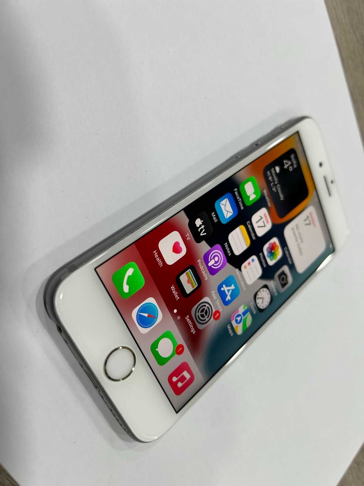 ПРОДАВАМ iPhone 6s – 64 GB – Сив