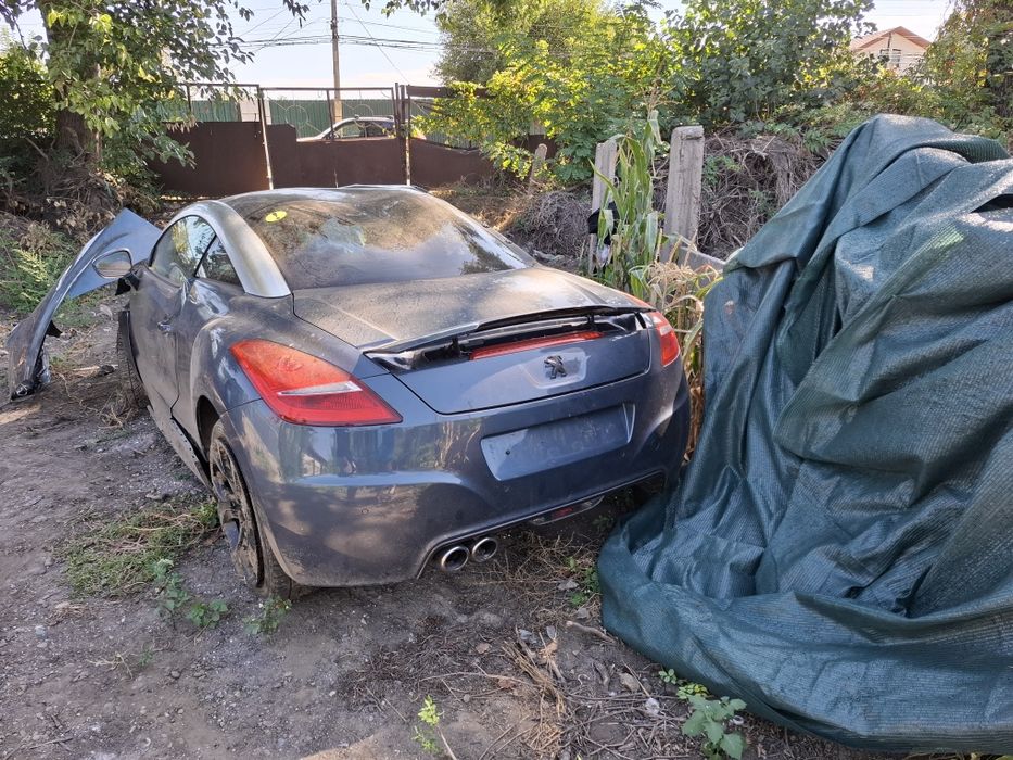 Dezmembrez  Peugeot RCZ 1.6 200cp