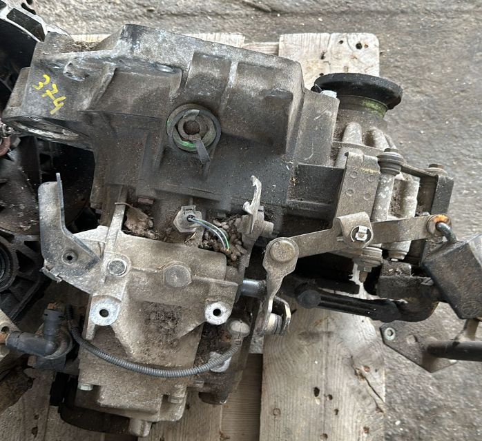 Cutie de viteze manuala Volkswagen VW Golf a 4-a generatie
