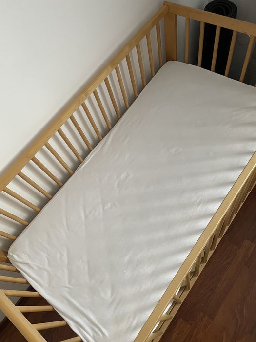 Patut bebe lemn + saltea/ patut bebelus/ pat bebe