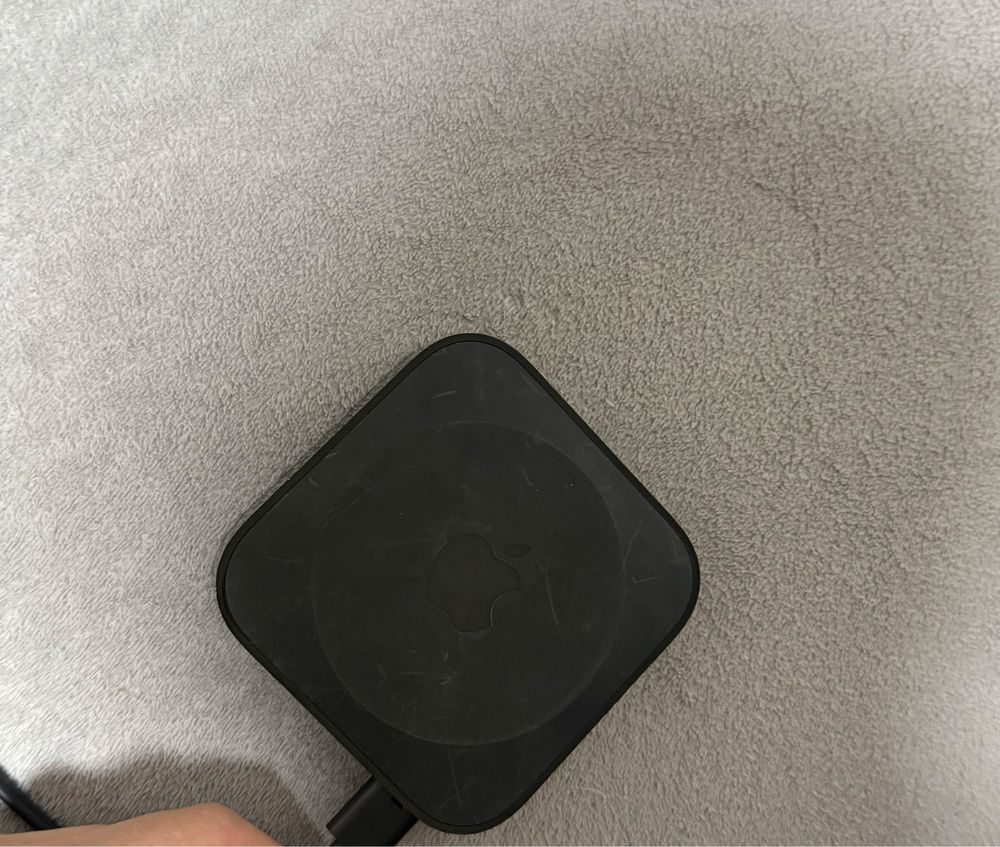 Apple TV Model A1469 cu cablu de alimentare