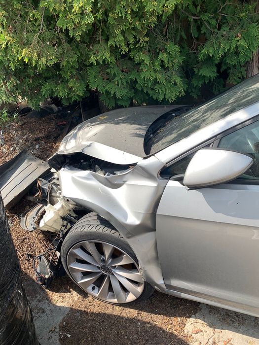 VW Golf 7 • 1.6 TDI • Manual Daună frontală