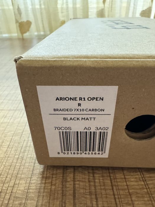 Sa Fizik Arione R1 open brate carbon ca si noua