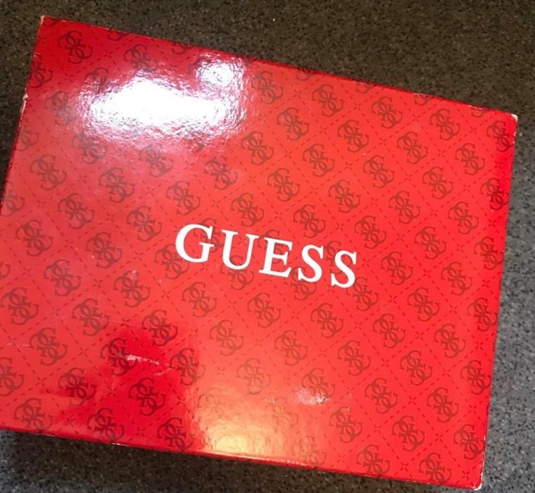 Оригинални Guess обувки на ток