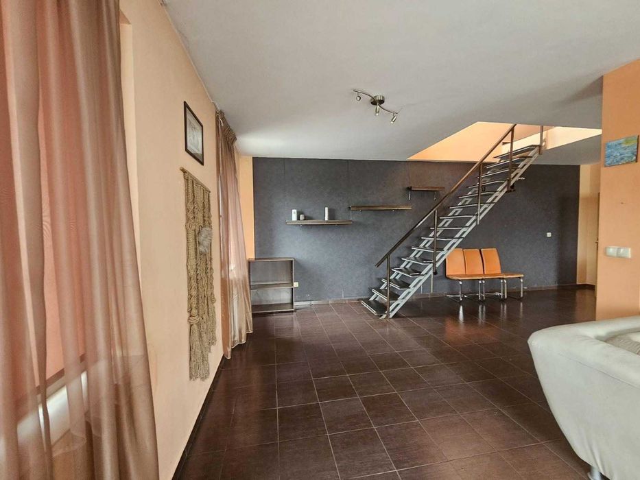 Дава се под наем Тристаен апартамент в София, Надежда 3 - 100 кв.м за 325 € - Снимка #8