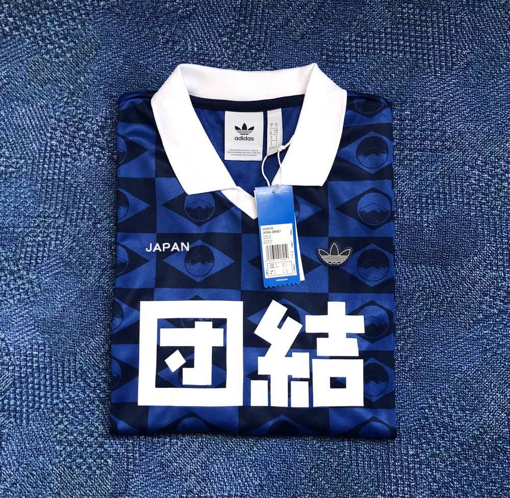 НОВА Adidas Bunga Men Japan Jersey ОРИГИНАЛНА мъжка тенисака - р.М