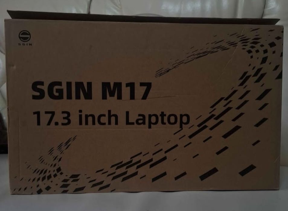 Vând laptop sgin M17
