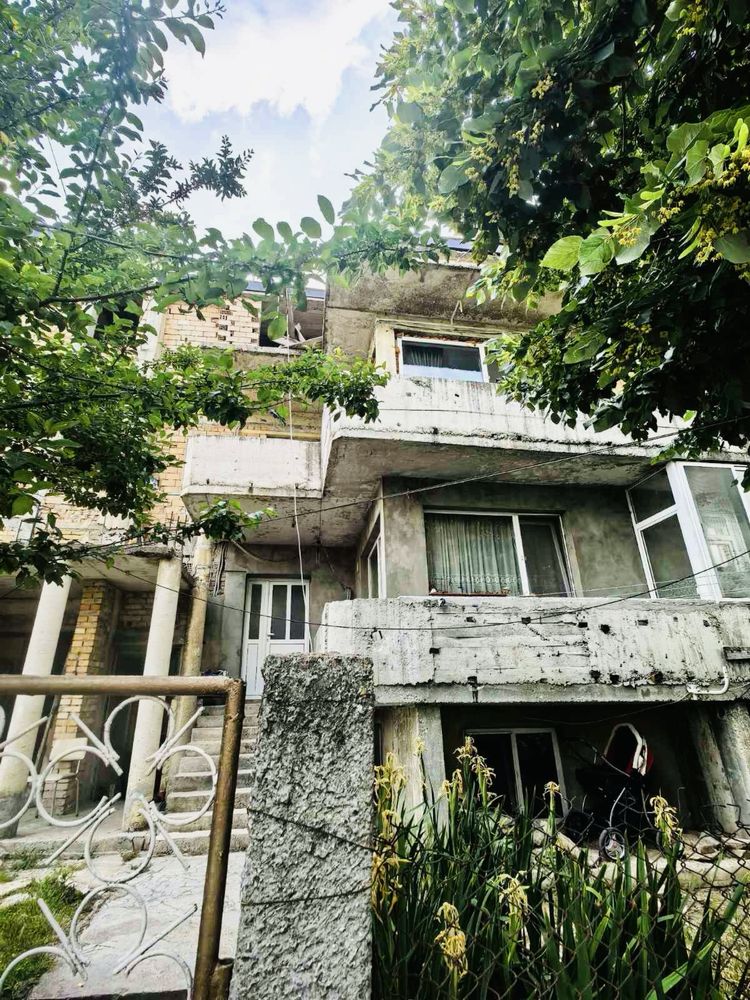 Продавам инвестиционен имот къща,директно от Собственик