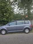 Vând Volkswagen Touran