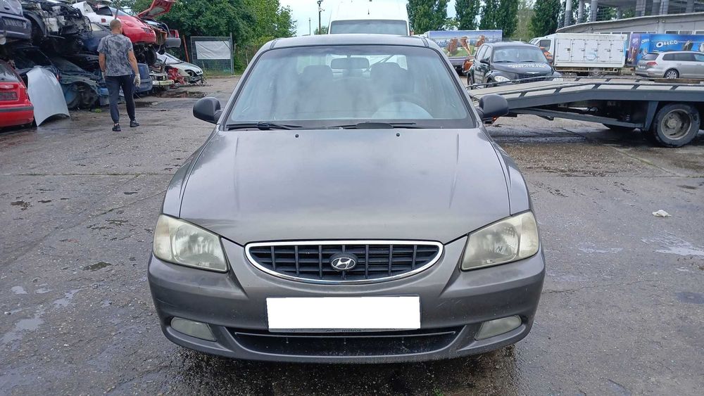 Dezmembrez Hyundai Accent 1.5 Diesel Din 2003 - D3EA