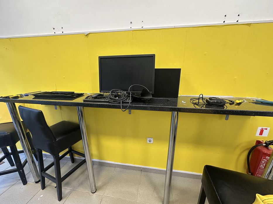 Рецепция, Плот, Столове, Диван-2-ка