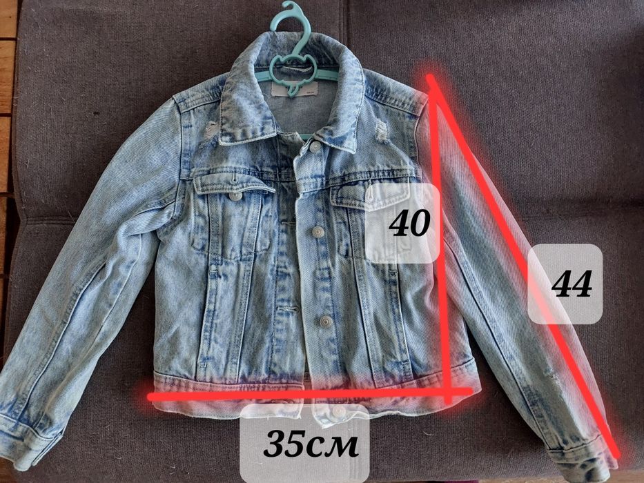 Продава се детско дънково яке за момиче  128 см