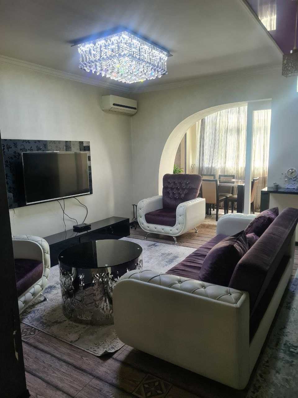 ул.Кунаева отель Grand Mir 2(3)-комн 3/4 65 м² ремонт мебель техника