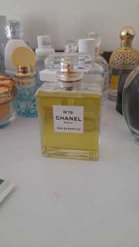 Chanel N°19  100ml                    .