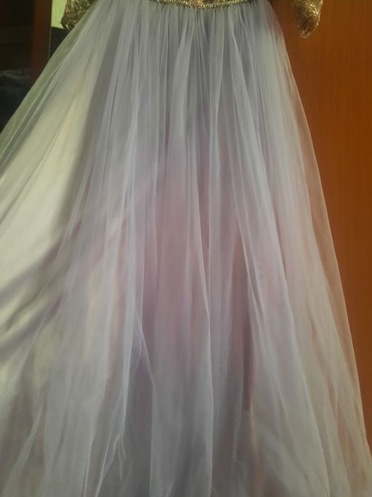 Assal to'y, oqshom liboslarimiz