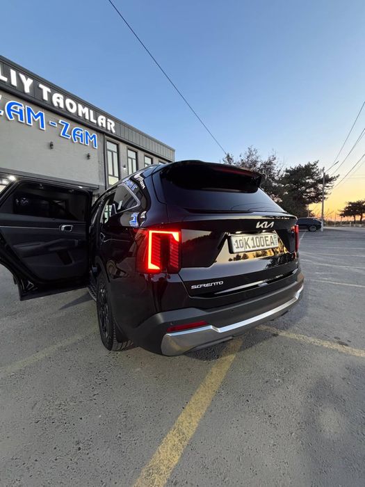 Kia sorento 2024 kraska tozza