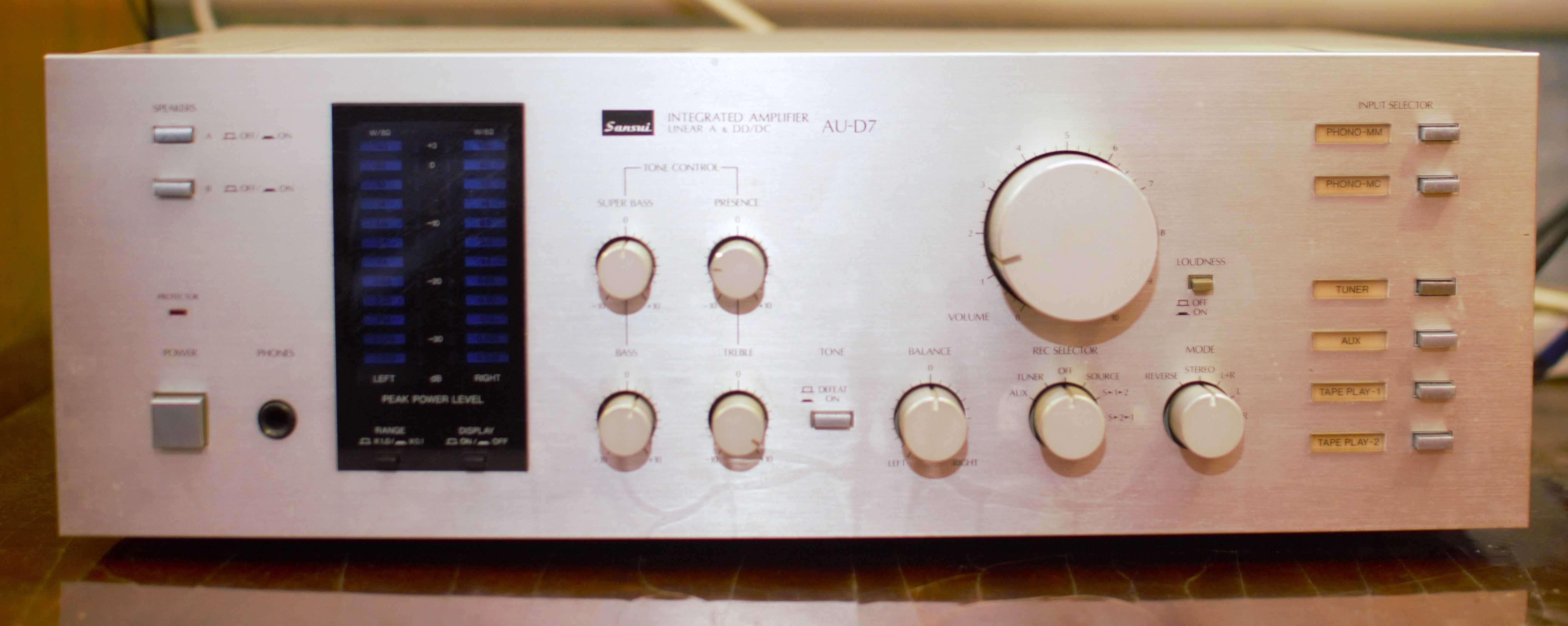 Усилитель интегральный Sansui AU-D7