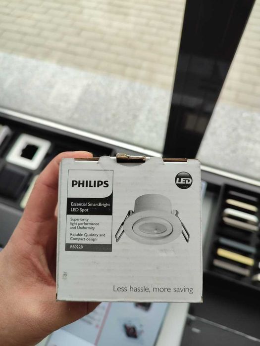 Софиты Philips RS022B LED5 4000K MB WH