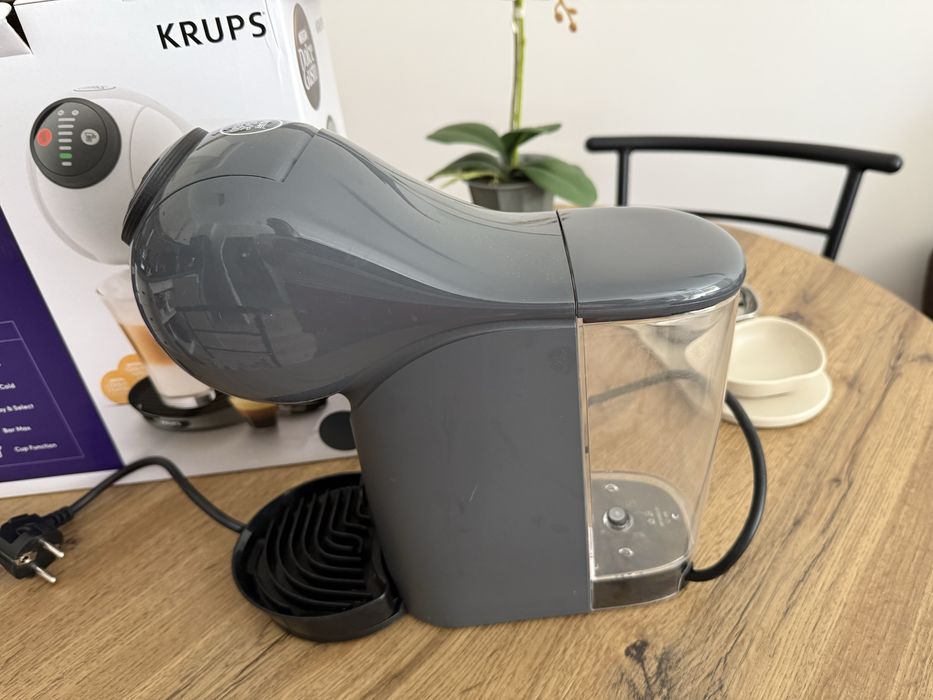 Ксфемашина Dolce Gusto Krups сива в гаранция
