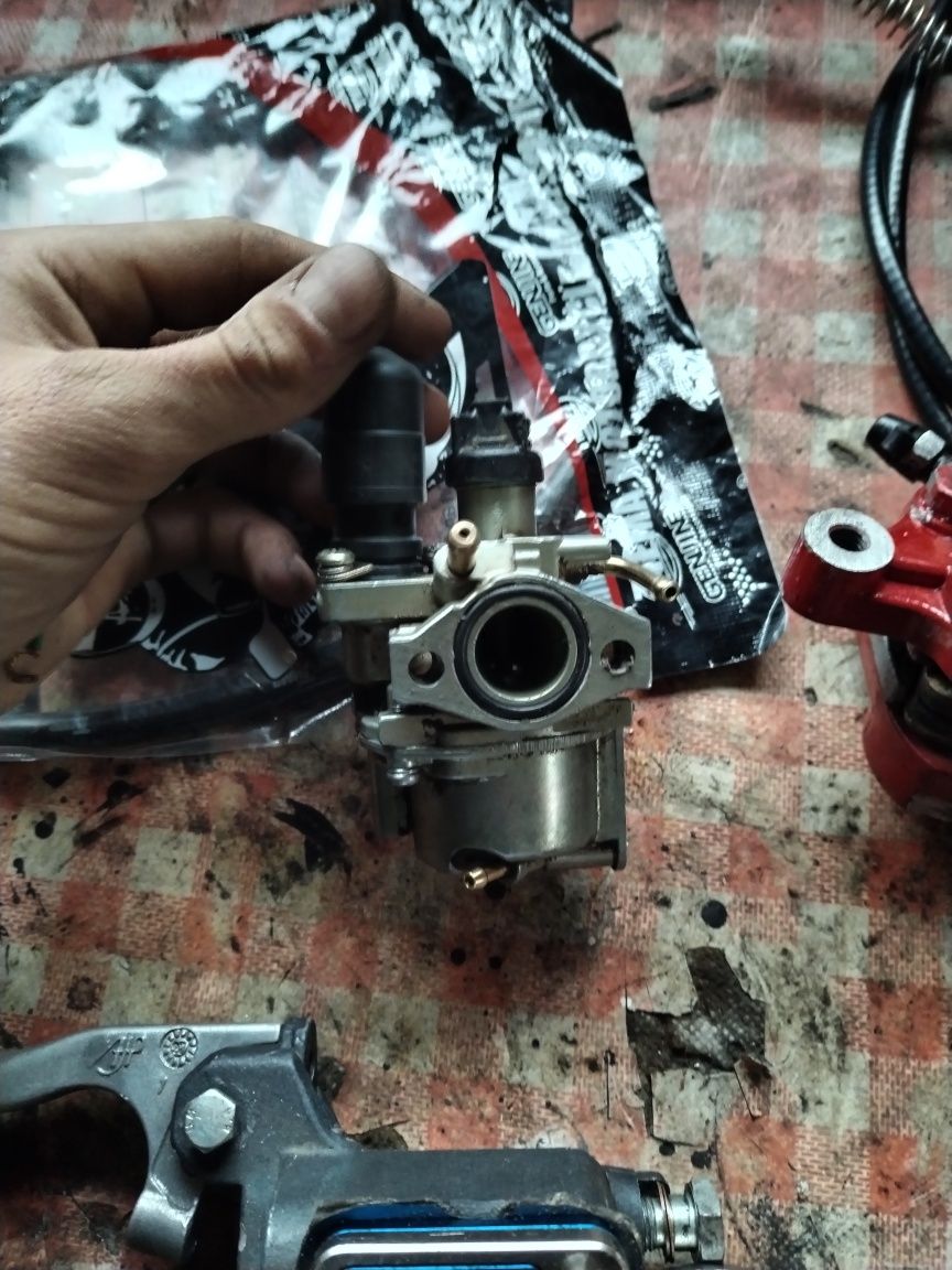 Vând piese scuter peugeot vivacity/speedfight etc