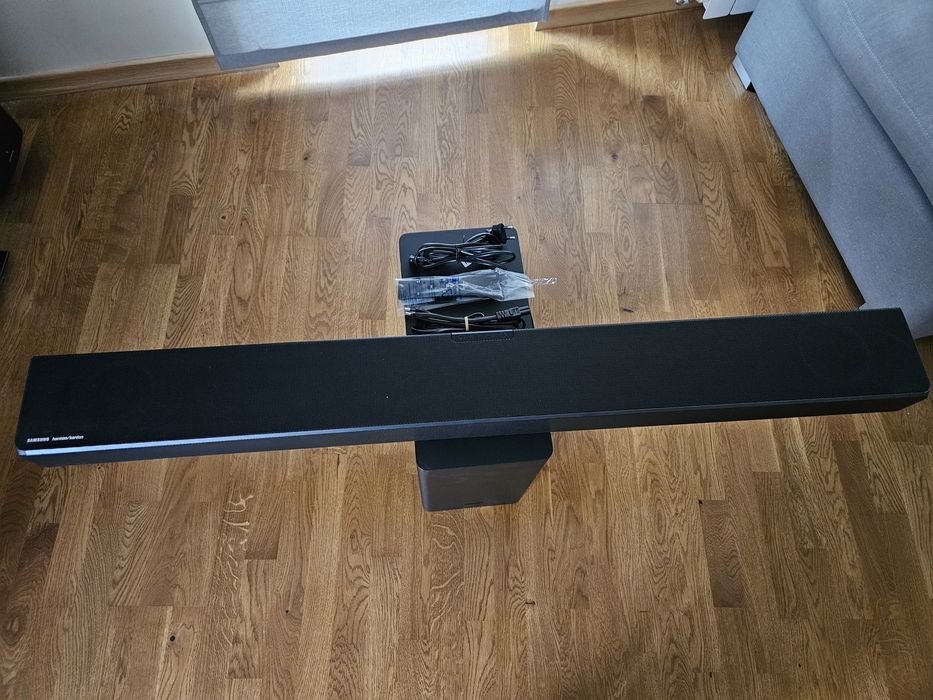 Саундбар Samsung/Harman Kardon HW-Q80r Dolby Atmos DTS:X