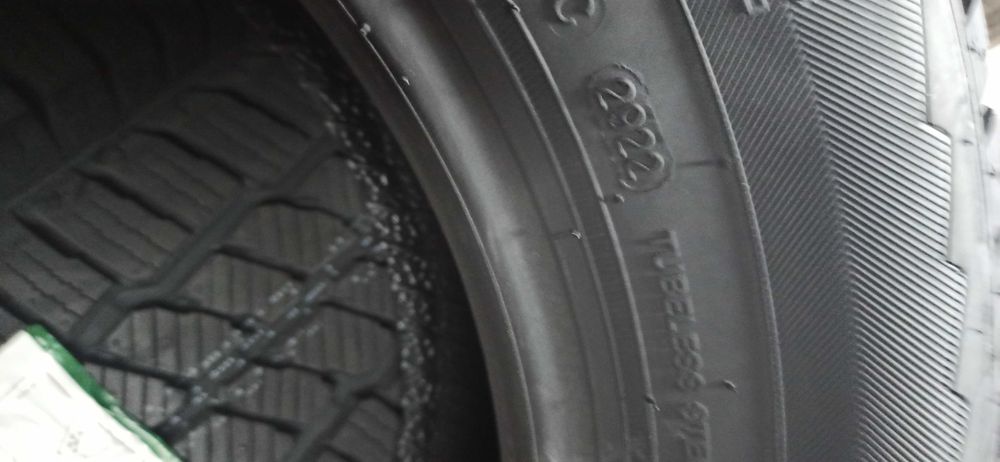 Зимни гуми 215/75/16C Westlake