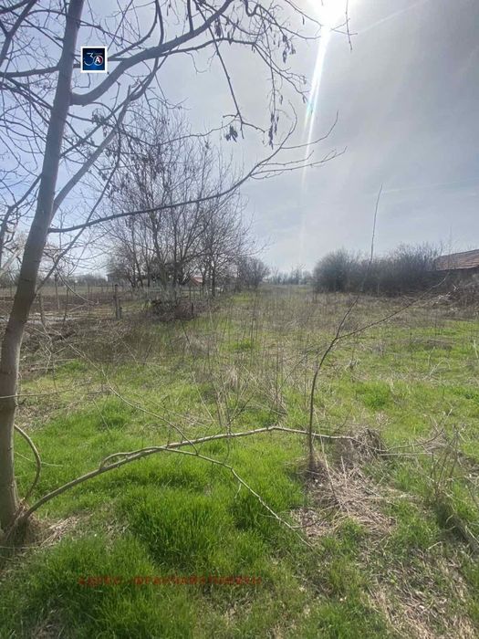 Парцел в Плевен, област-с.Коиловци площ 1278 цена 20200