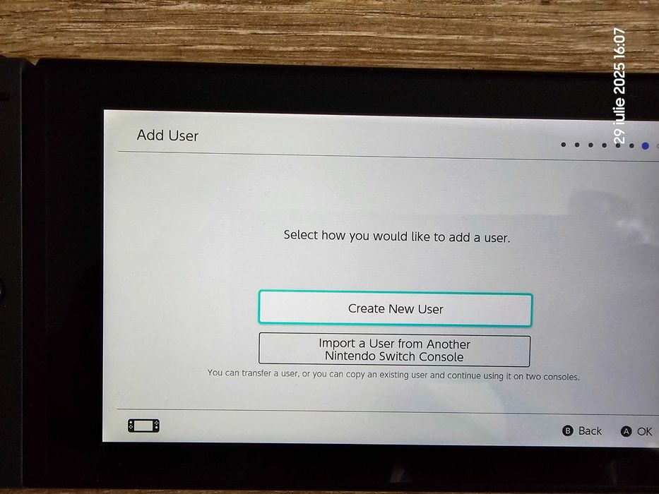 Consola Nintendo Switch + controller wireless + 3 jocuri + Card 32GB