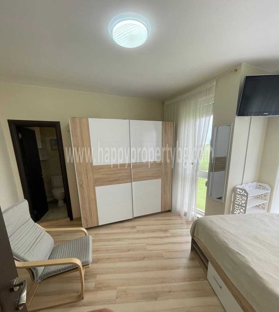 Продава се Тристаен апартамент в с. Равда, Област Бургас - 82 кв.м за 1135 €/кв.м - Снимка #6